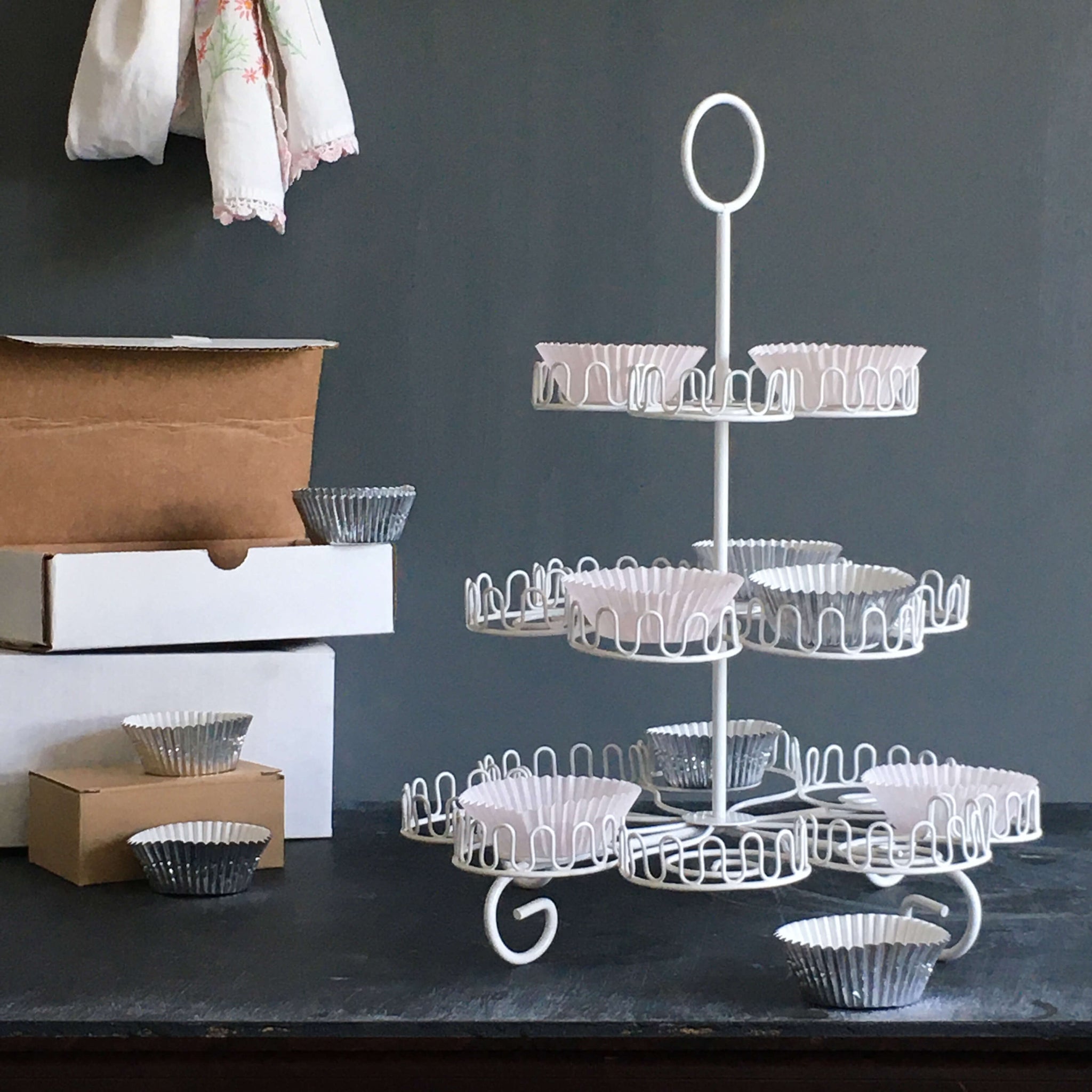 Vintage Wire Cupcake Rack - Three Tier Display Rack - Sturdy White Met ...
