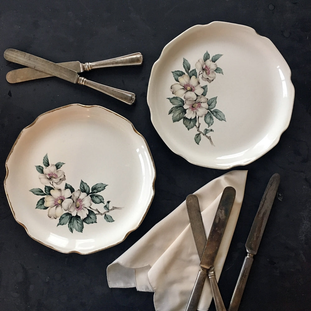 Vintage 1940's Sabin Dogwood Flower Luncheon Plates - Set of Two