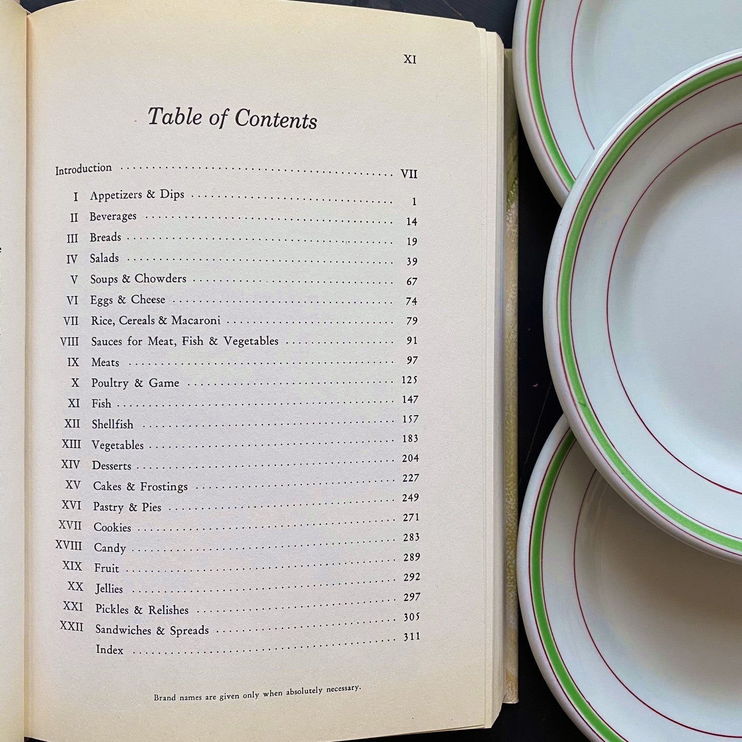 The Gasparilla Cookbook - The Junior League of Tampa - Regional West Coast Florida Recipes - 1990s edition