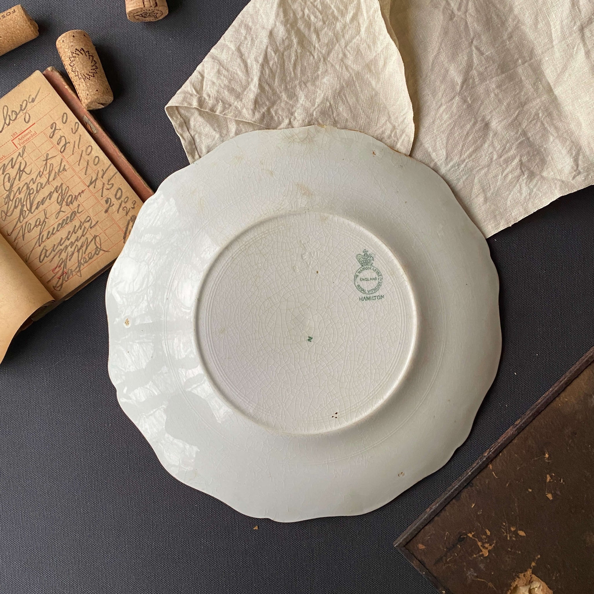 Rare Antique John Maddock & Sons Dinner Plate - Hamilton Pattern circa 1910-1936 King George V