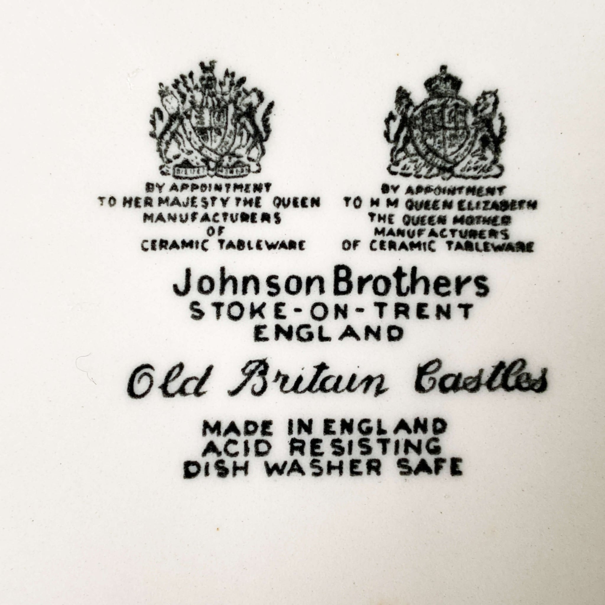 Vintage Johnson Bros Blarney Castle Dinner Plate circa 1970s - Old Britain Castles Series