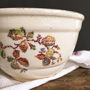 Vintage 1940's Mixing Bowl- Pantry Bak-In by Ware Crooksville - Rare Needlepoint Leaf Pattern