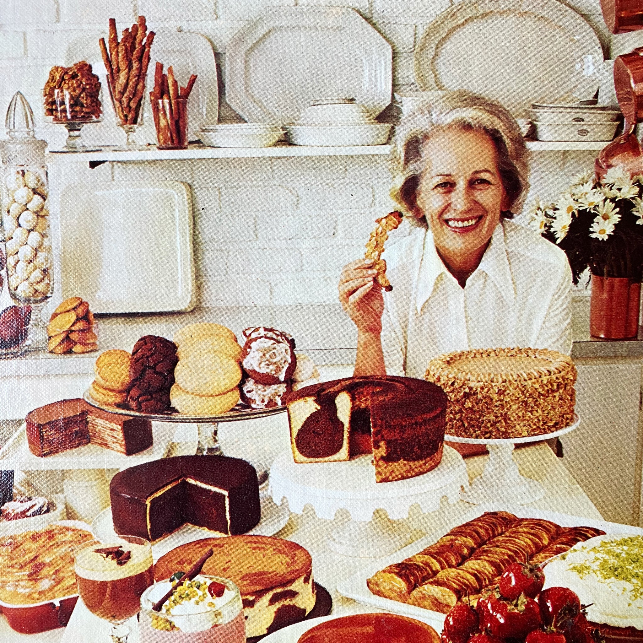Maida Heatter's Book of Great Desserts - 1977 Edition