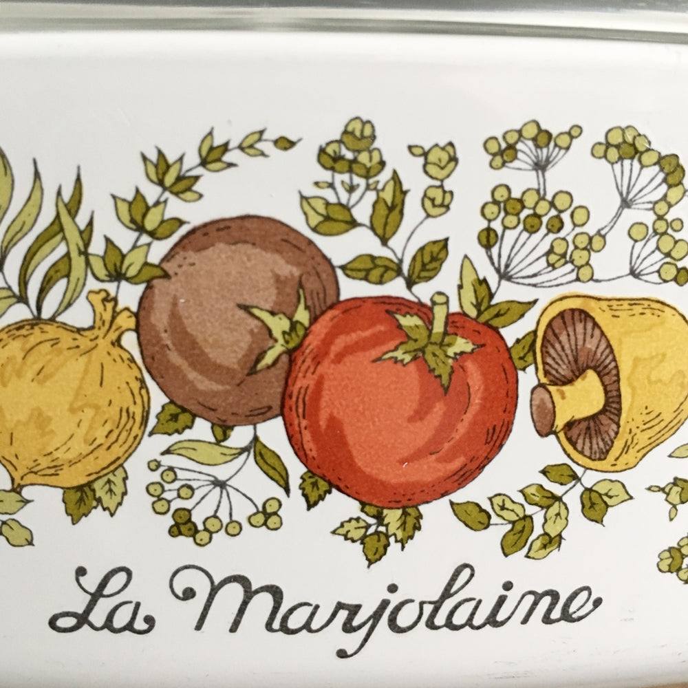 Vintage Corning Ware Spice of Life Covered Dish -  2 Quart Capacity - La Marjolaine
