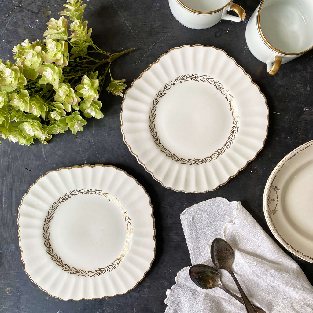 VINTAGE J & G MEAKIN CLASSIC WHITE GARLAND GOLD SQUARE DESSERT PLATES -SET OF TWO CIRCA 1960S
