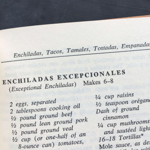The Art of Mexican Cooking - Jan Aaron & Georgine Sachs Salom - 1965 Edition - Traditional Mexican Food
