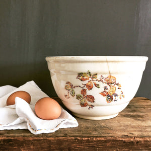 Vintage 1940's Mixing Bowl- Pantry Bak-In by Ware Crooksville - Rare Needlepoint Leaf Pattern