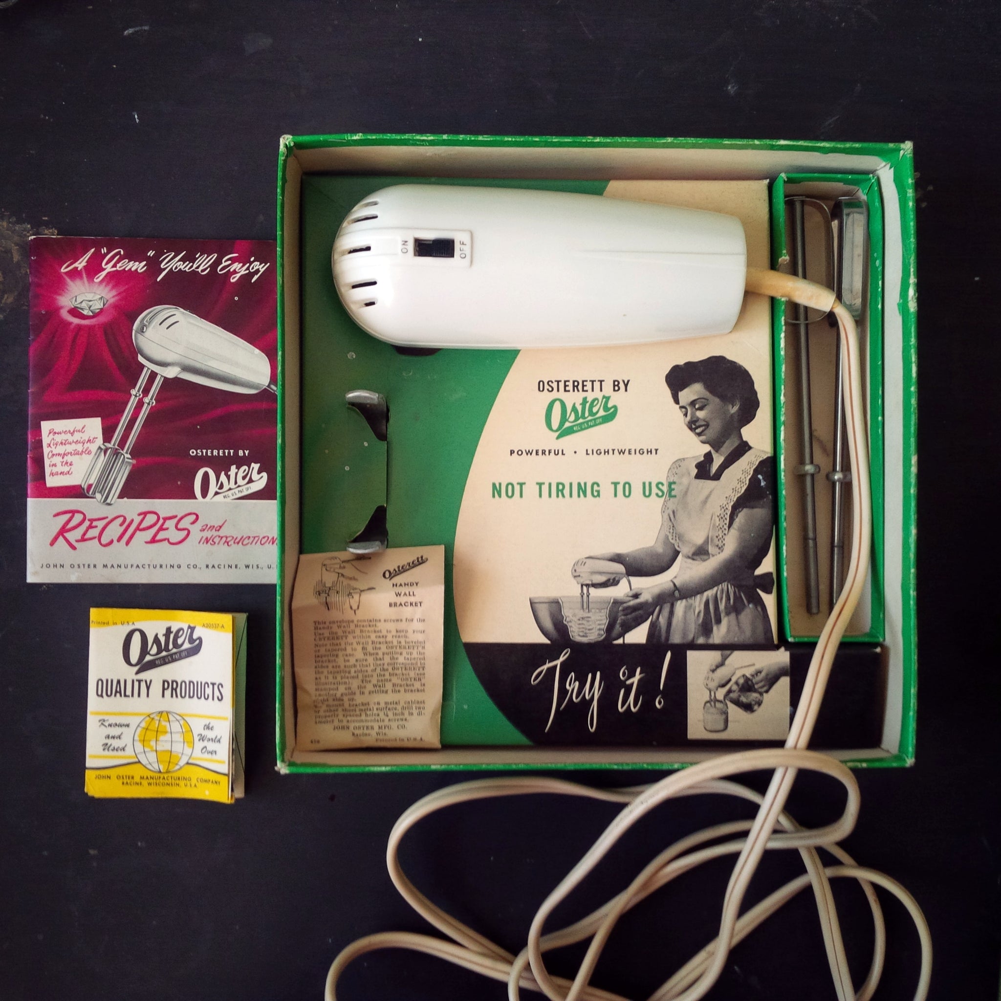Rare Vintage 1940s Oster Mixer- Osterett Electric Hand Mixer Model 400 in Original Box - Working Condition