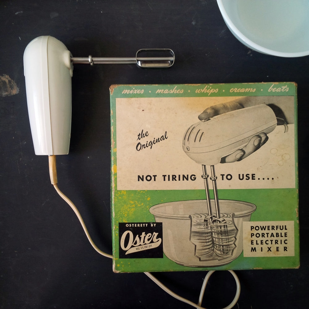 Rare Vintage 1940s Oster Mixer- Osterett Electric Hand Mixer Model 400 in Original Box - Working Condition