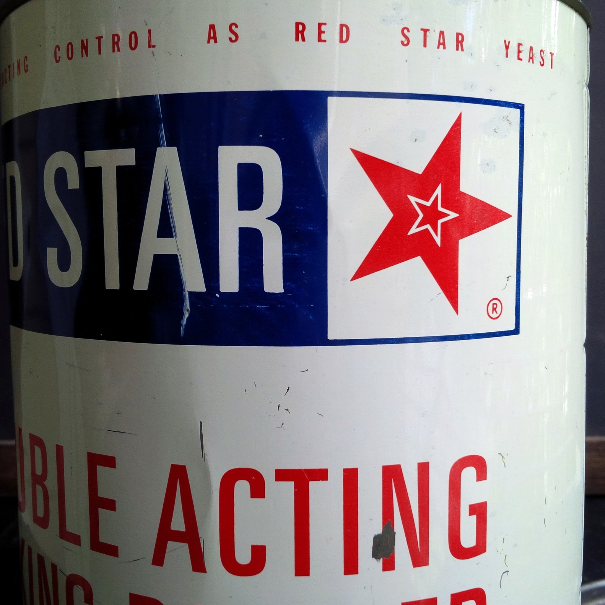 Vintage Red Star Baking Powder Tin - 10lbs - 1960's Universal Foods Container