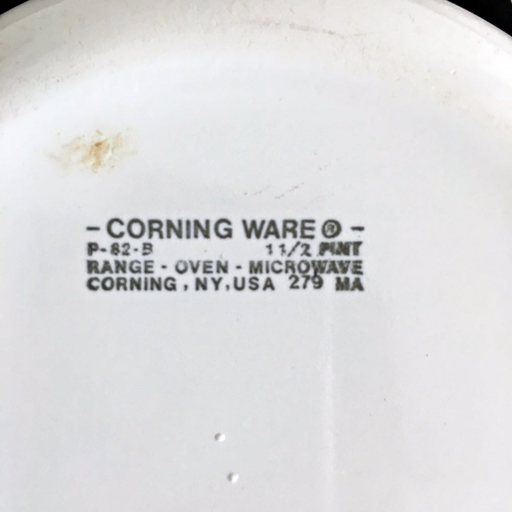 Vintage Corning Ware Spice of Life Covered Dish - 1 and 1/2 Pint Size - La Marjolaine