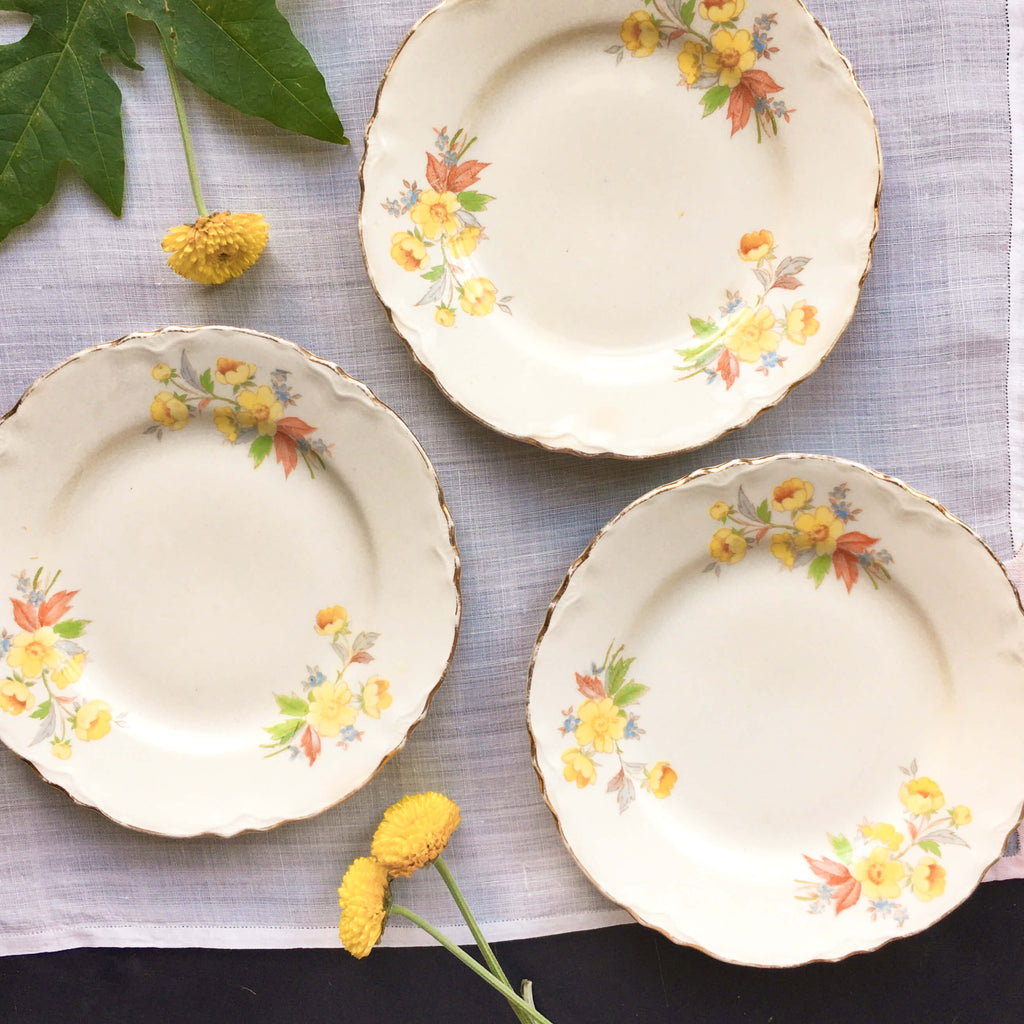 Vintage 1940s Yellow Floral Bread and Butter Plates - Homer Laughlin Susan Pattern - Set of 3 circa 1948