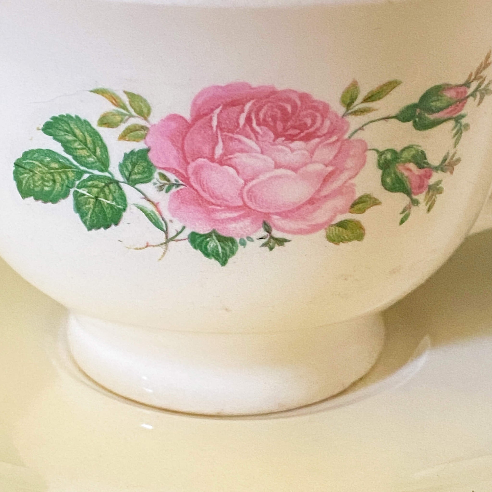 Vintage 1940s Pink Rose Teacups with Saucers - Taylor Smith Taylor circa 1948 - Set of Four