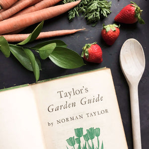 Vinatge 1950's Garden Book - Taylor's Garden Guide - 1957 Edition