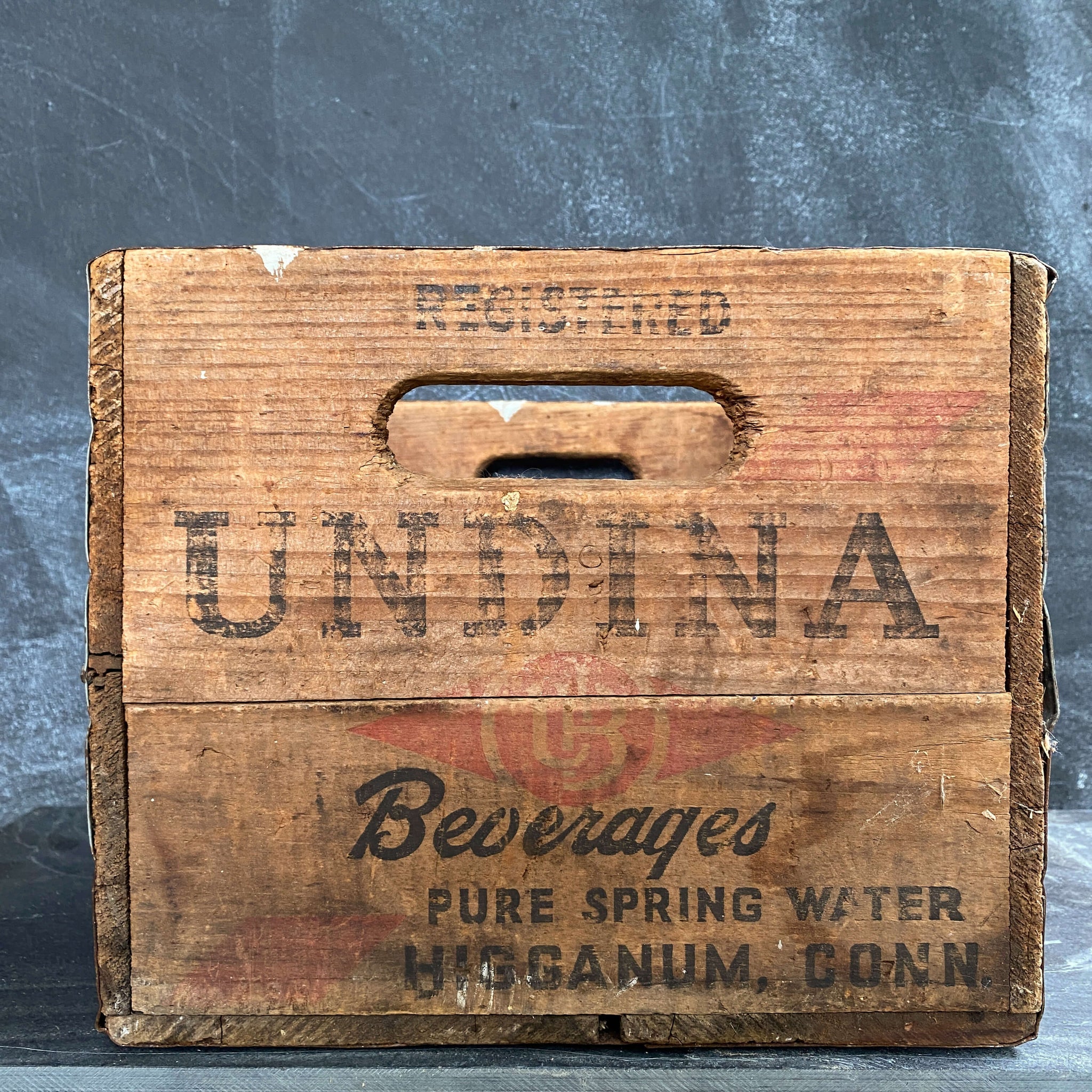 Vintage 1960s Wooden Crate - Undina Beverage Company - Connecticut White Birch Beer