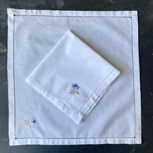 Vintage 15x15 Cotton Dinner Napkins with Blue Embroidered Flower & Hemstitching