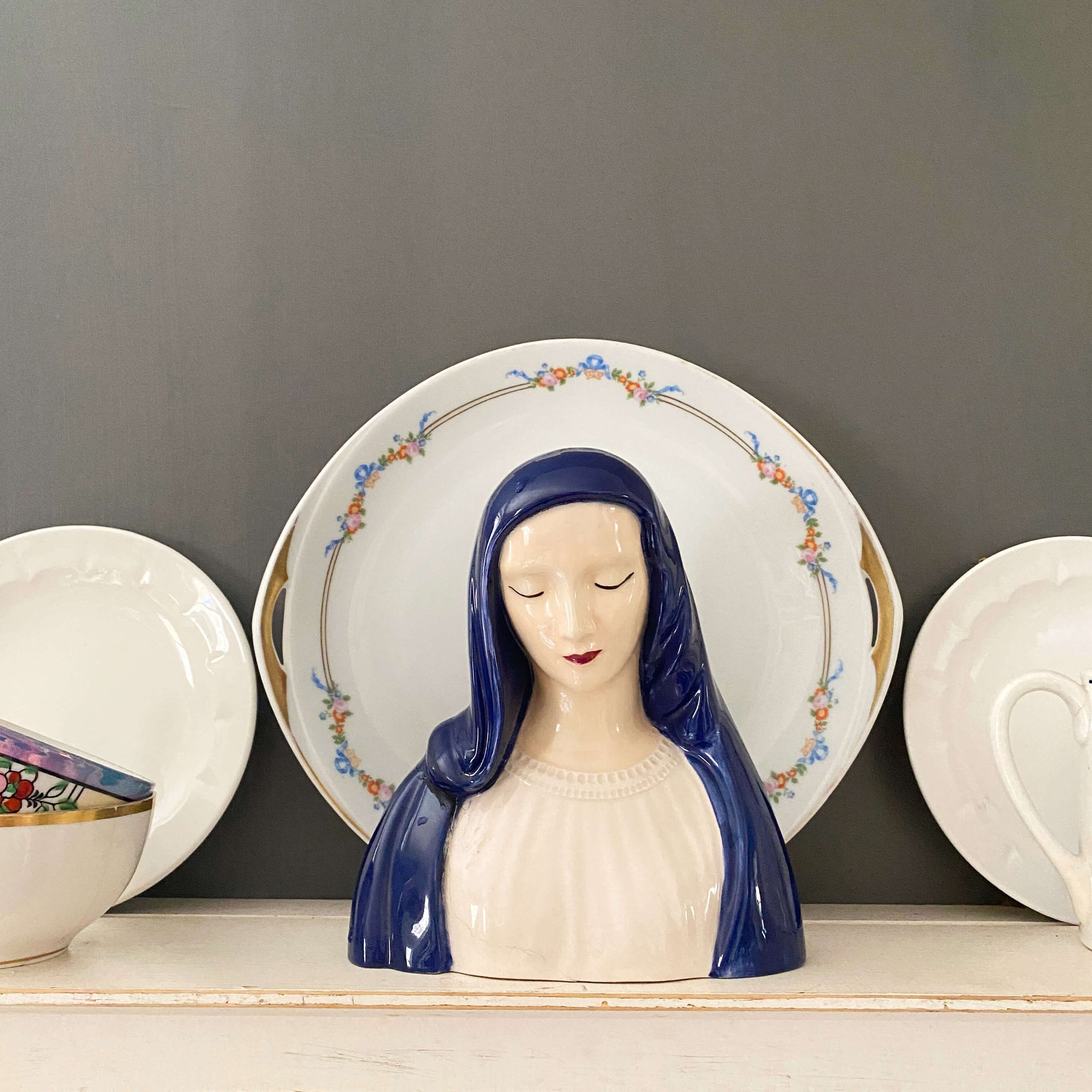Vintage Mary Madonna Statue by Holland Mold - Handpainted circa 1950s