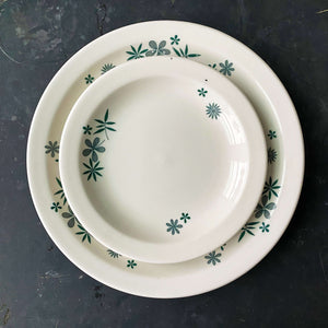 Vintage 1960s Restaurant Ware Plates - Homer Laughlin Teal Green Flower & Leaf  Pattern circa 1963