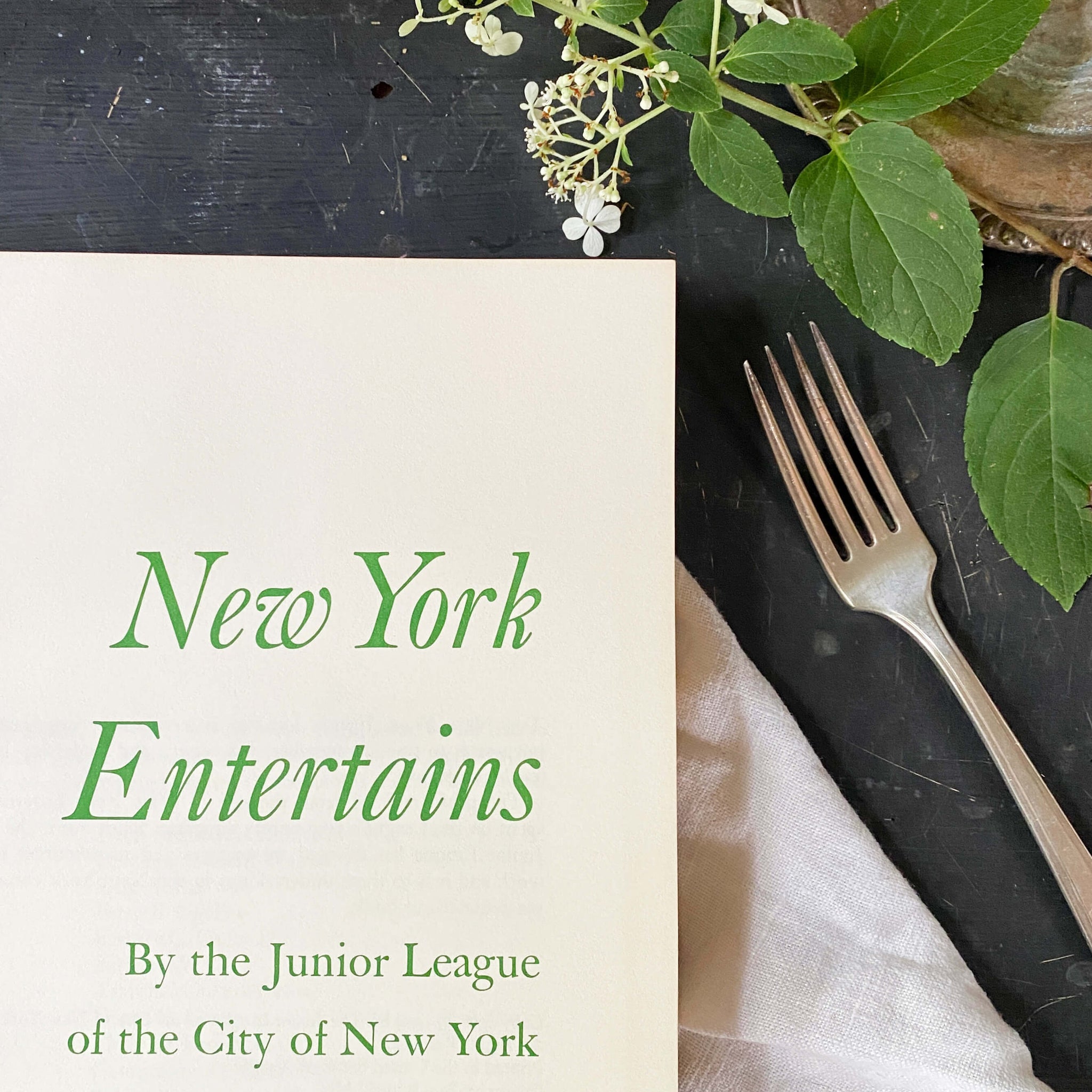 New York Entertains - The Junior League of New York City Cookbook - 1974 First Edition