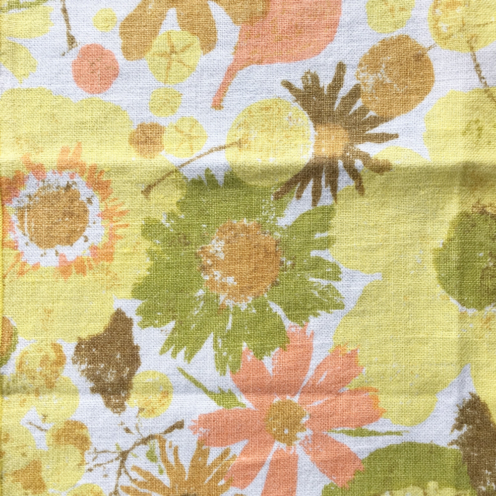 Vintage Yellow Linen Napkins - Fruit & Flowers Pattern - Set of Two